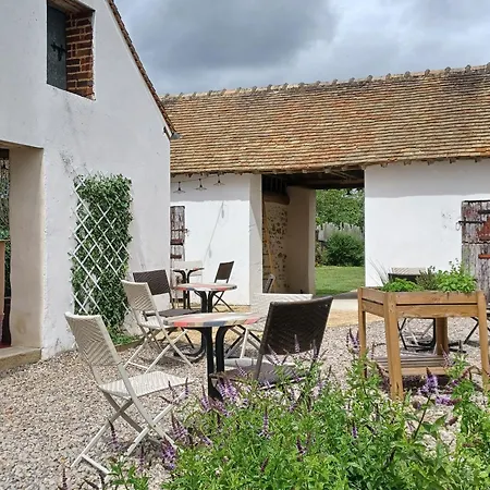 Сasa de vacaciones Fermette De Charme Rénovée Avec Grand Terrain, 5 Chambres, Proche Du Circuit 24h Du Mans - Fr-1-410-304