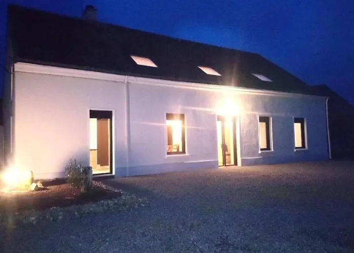 Fermette De Charme Renovee Avec Grand Terrain, 5 Chambres, Proche Du Circuit 24h Du Mans - Fr-1-410-304