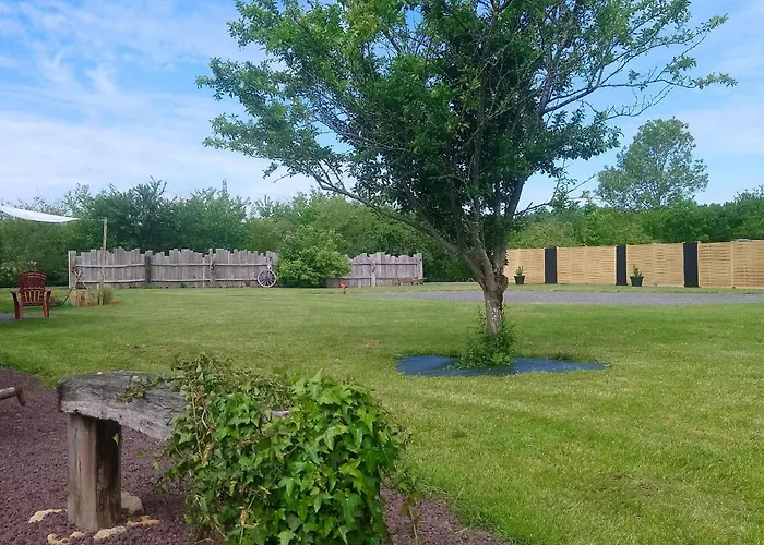 펜션 Fermette De Charme Renovee Avec Grand Terrain, 5 Chambres, Proche Du Circuit 24h Du Mans - Fr-1-410-304