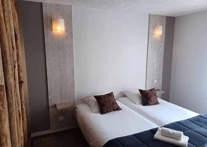 Fermette De Charme Renovee Avec Grand Terrain, 5 Chambres, Proche Du Circuit 24h Du Mans - Fr-1-410-304 Savigne-l'Eveque